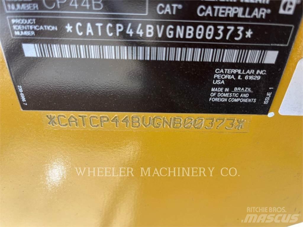 CAT CP44B Single drum rollers