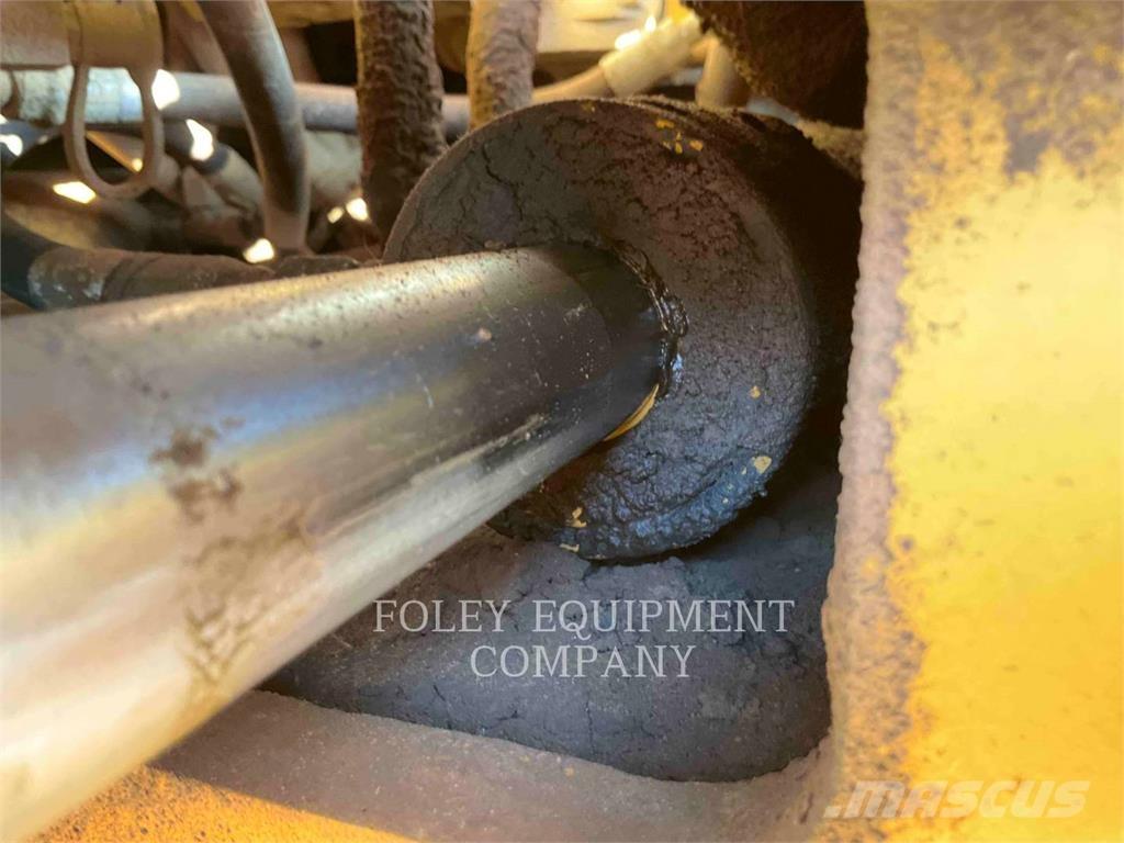 CAT CP56 Soil compactors