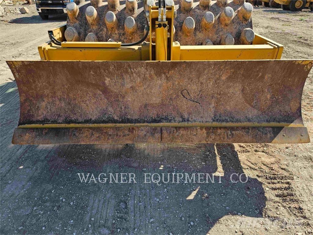 CAT CP56B Soil compactors