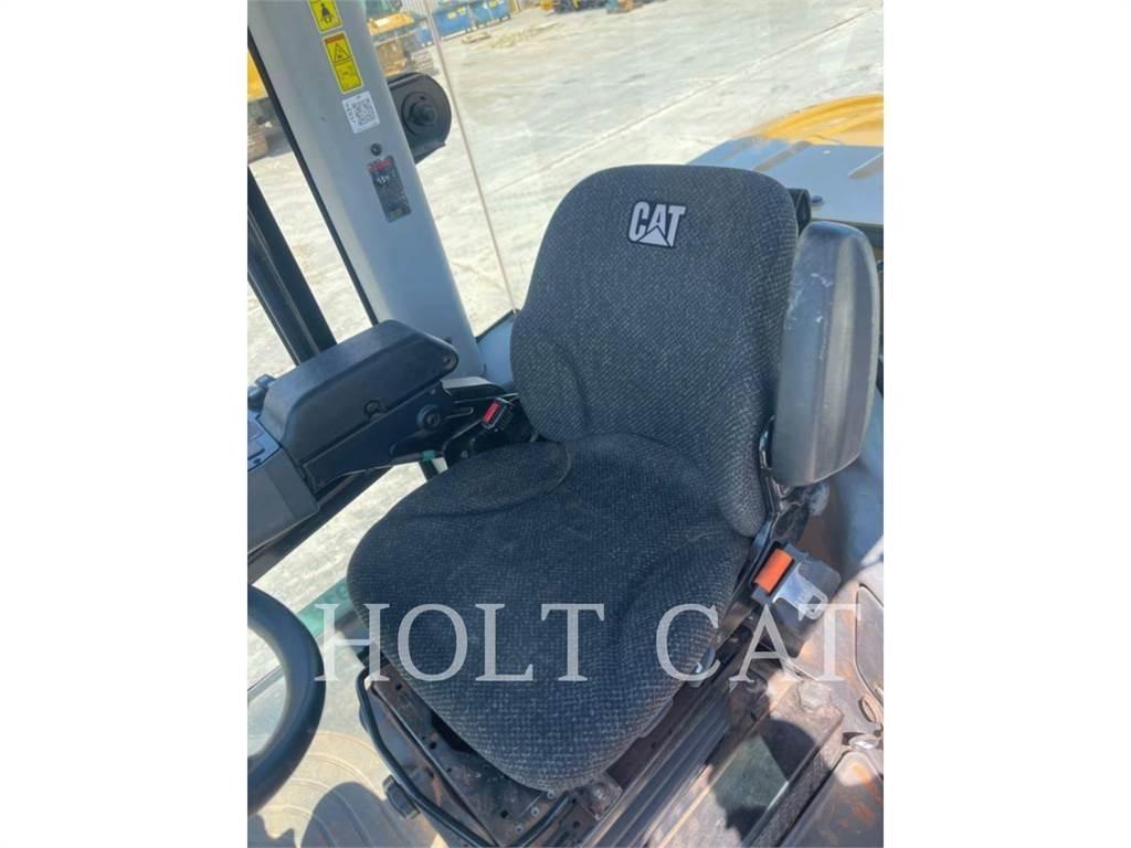 CAT CP56B CAB Asphalt recycling