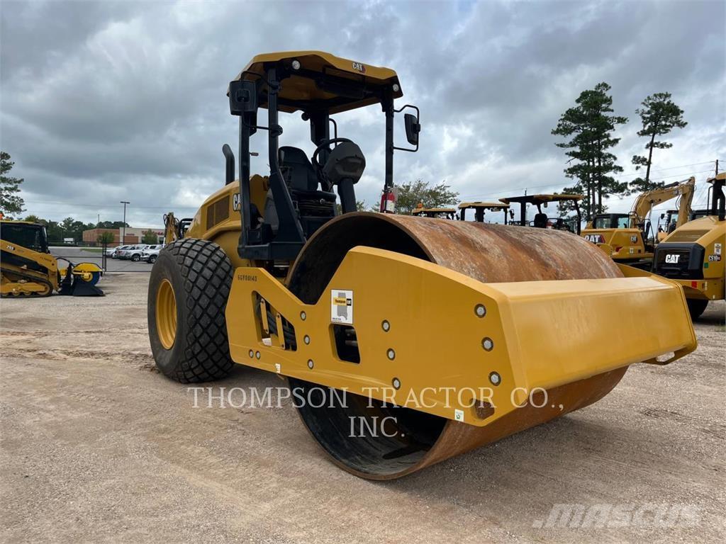 CAT CS10GC Single drum rollers