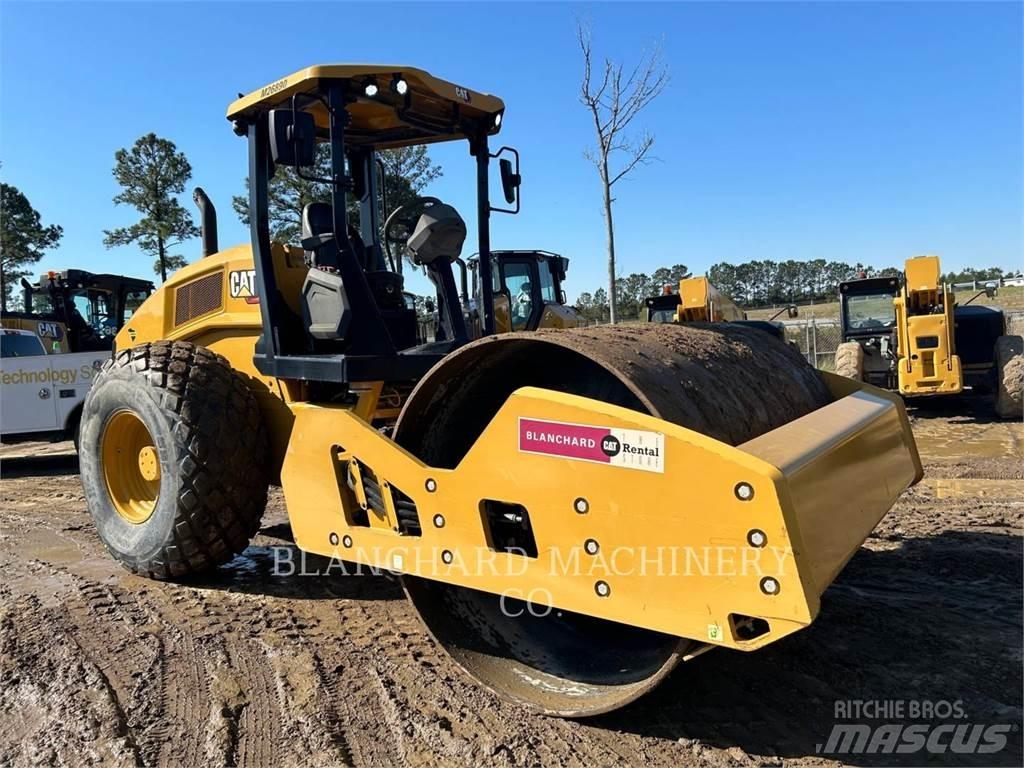 CAT CS11GC Single drum rollers
