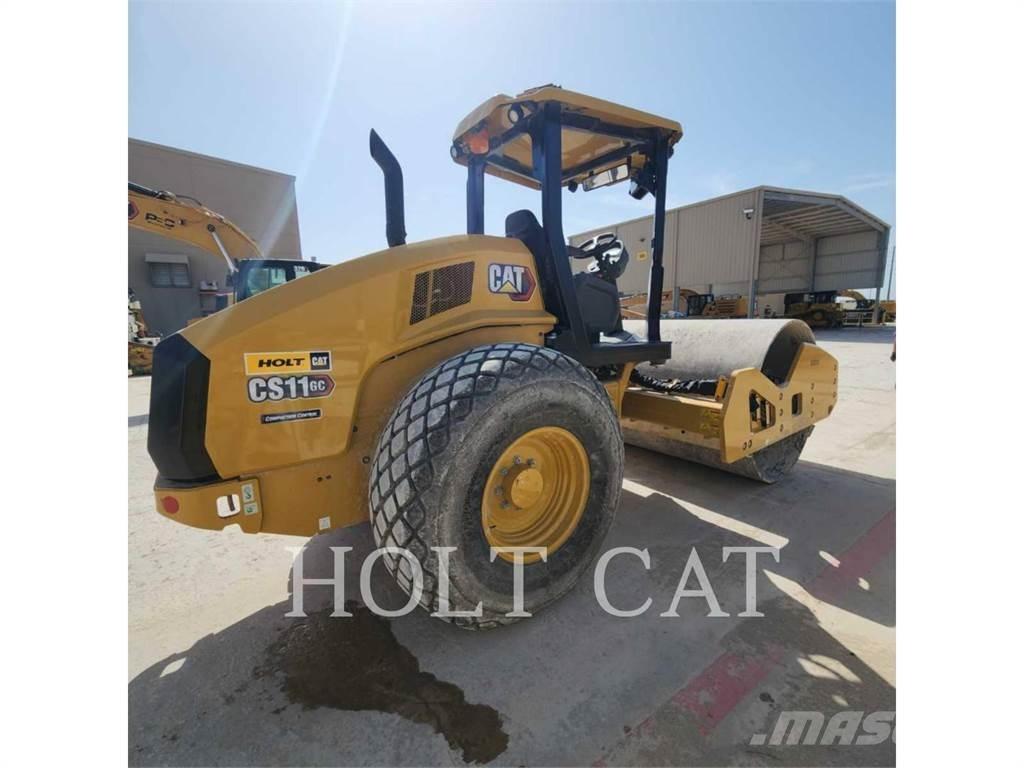 CAT CS11GC Single drum rollers