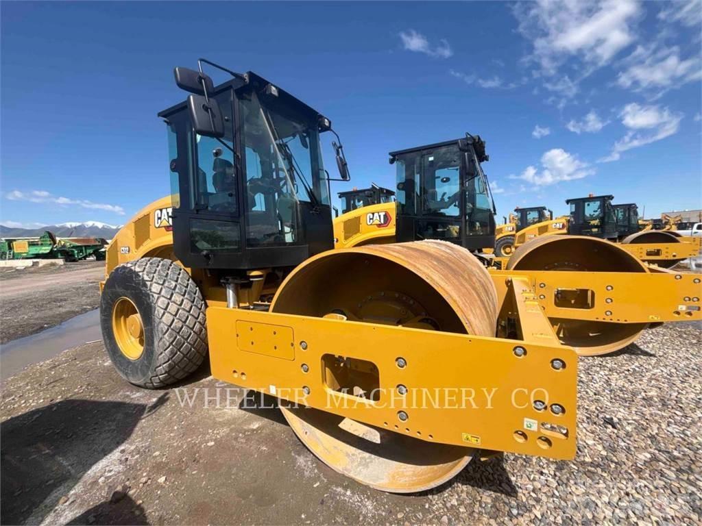 CAT CS12 Single drum rollers