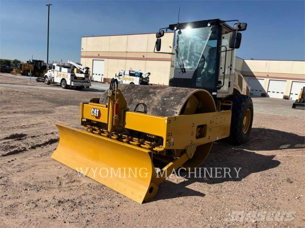 CAT CS12 Bitumen sprayers