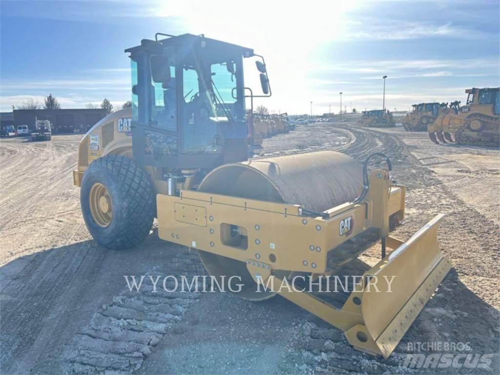 CAT CS56B Soil compactors