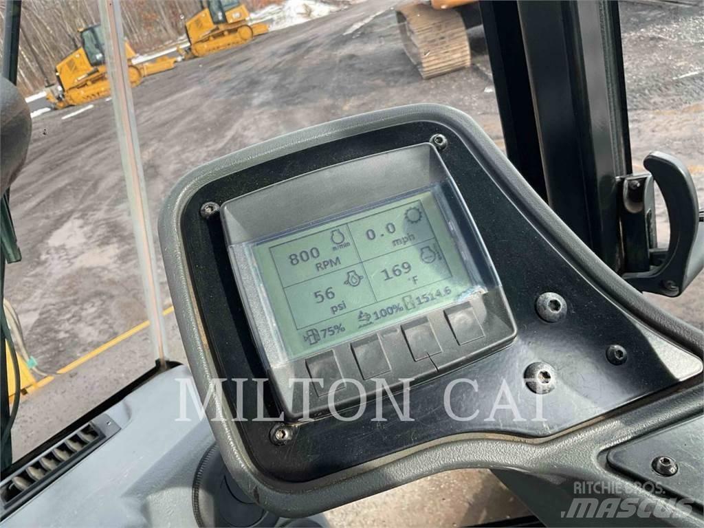 CAT CS56B Soil compactors