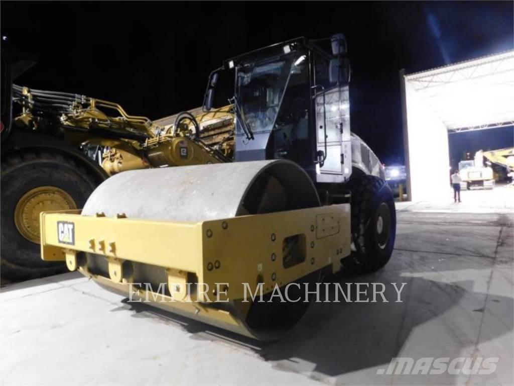 CAT CS56B CA Single drum rollers