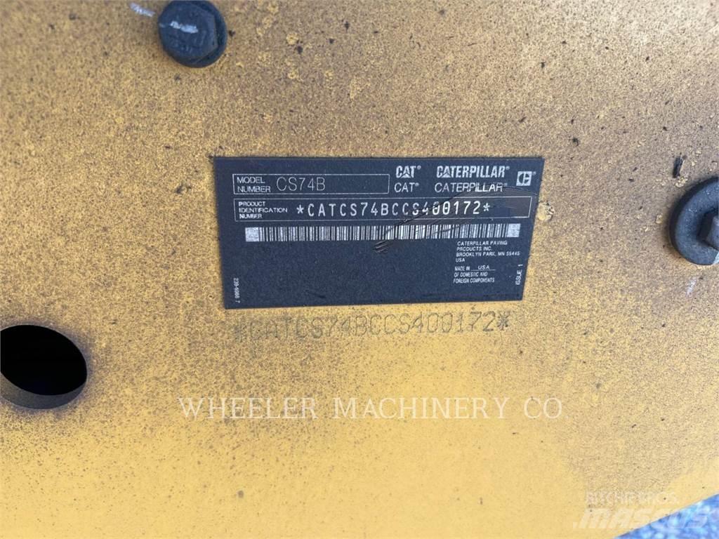 CAT CS74B Single drum rollers