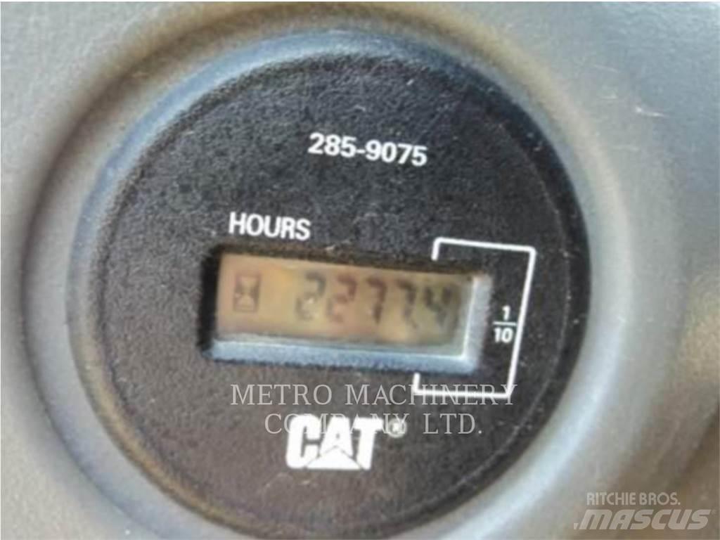 CAT CS76 Single drum rollers