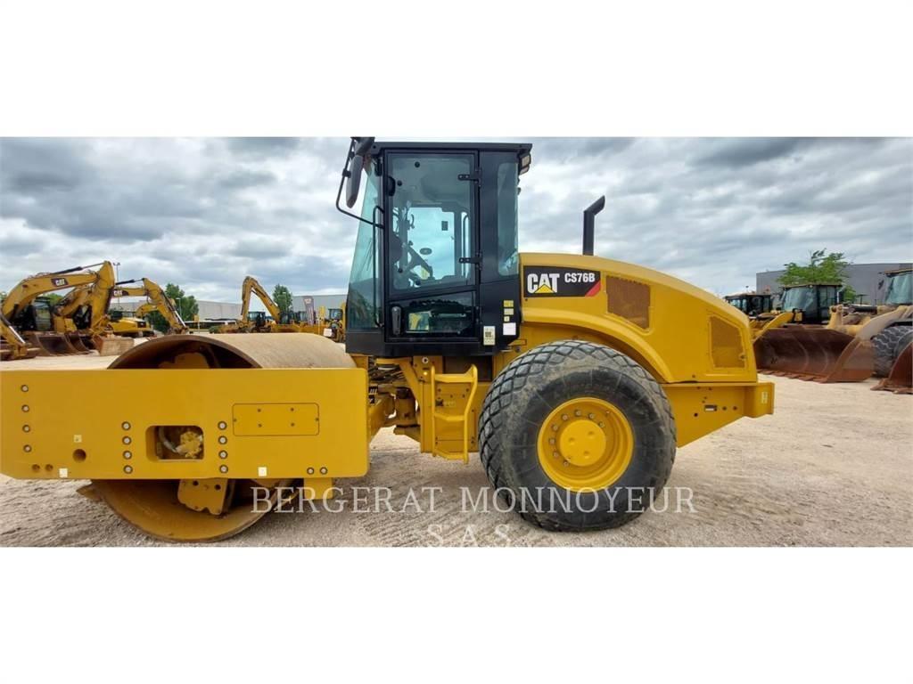 CAT CS76B 4F Soil compactors