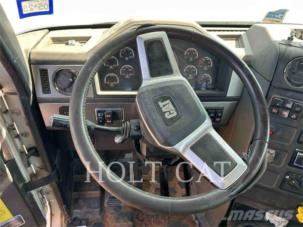 CAT CT660S Other trucks