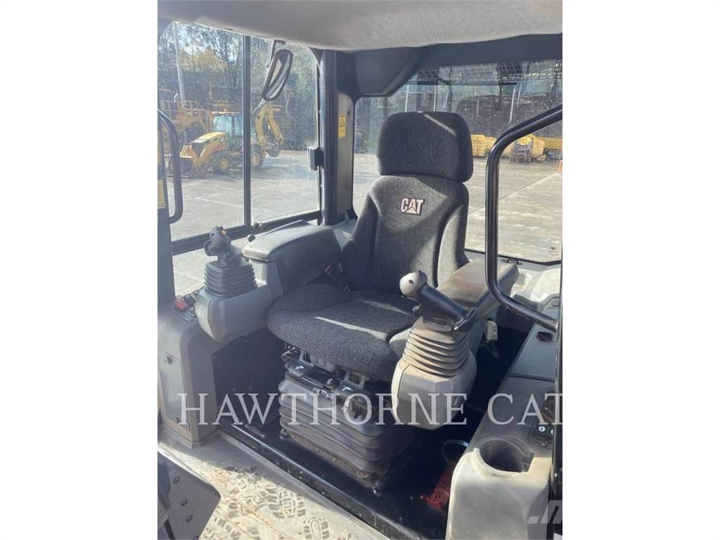 CAT D 6 K XL Crawler dozers