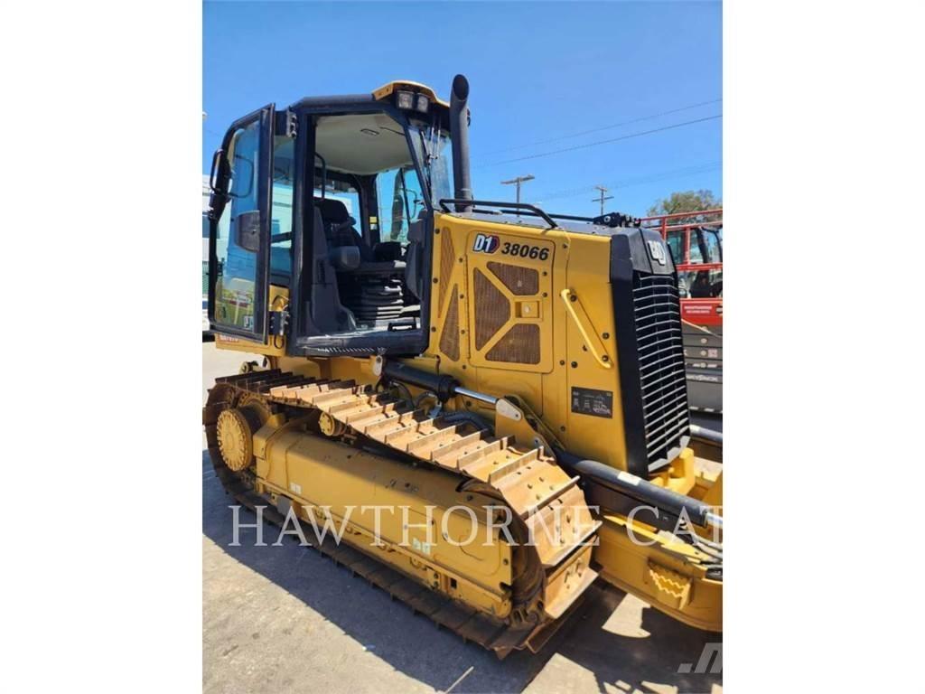 CAT D1 Crawler dozers