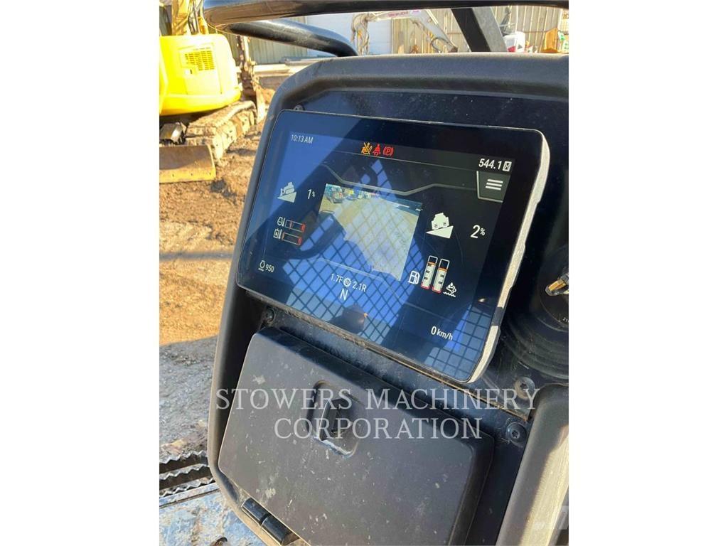 CAT D2 Crawler dozers