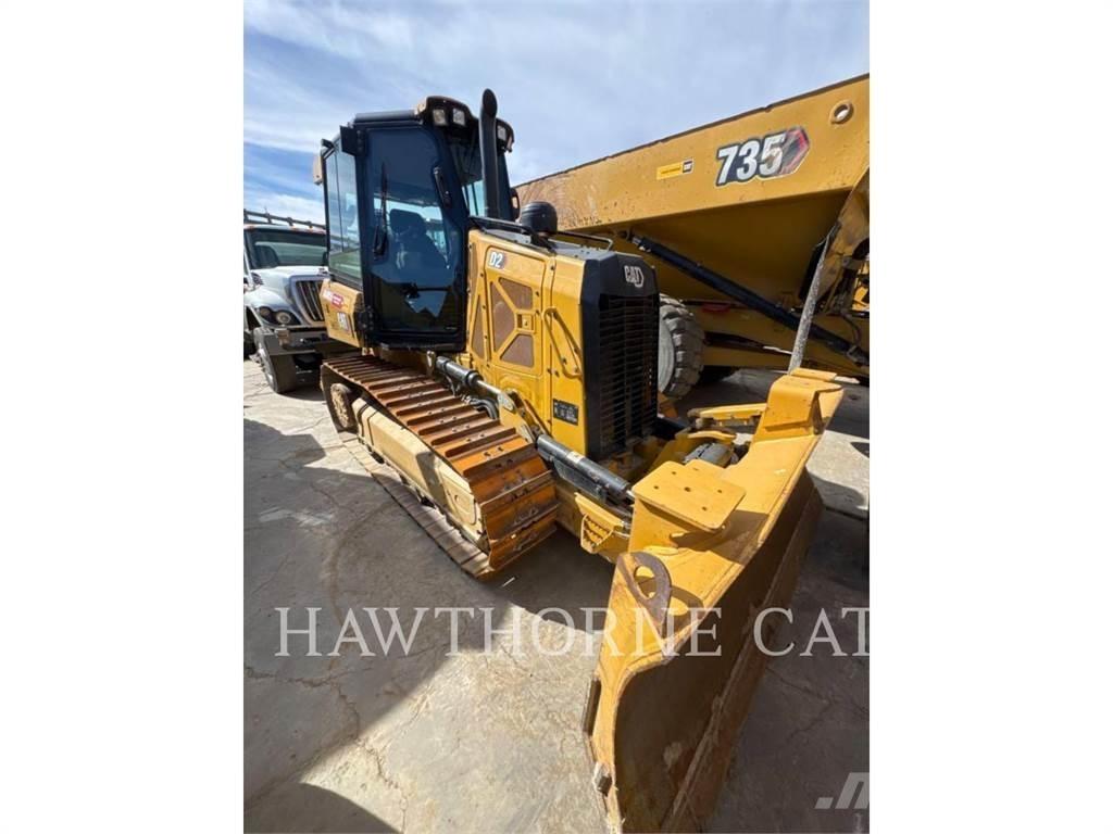 CAT D2 Crawler dozers