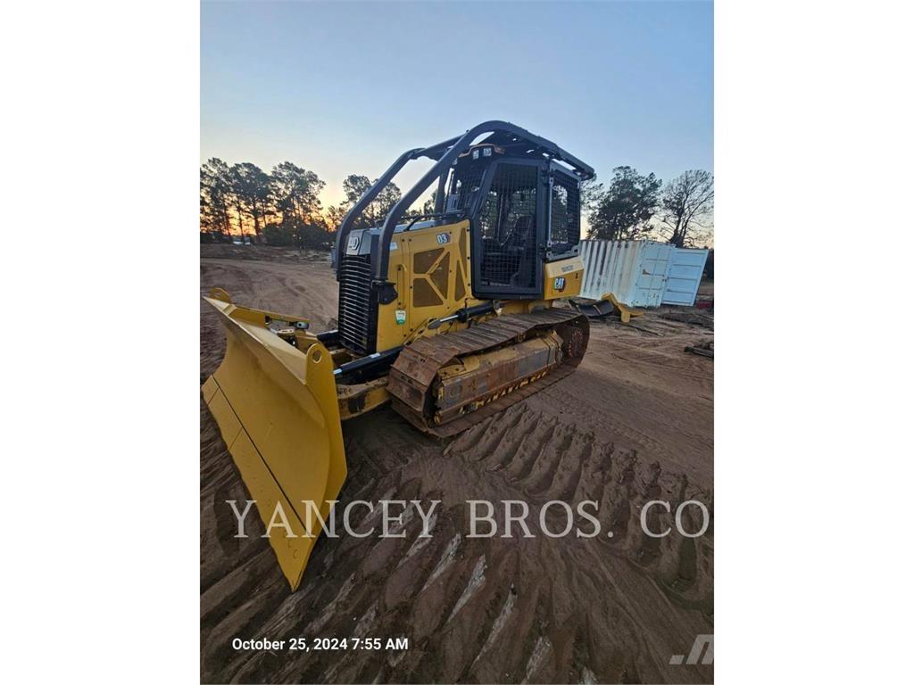 CAT D3 Crawler dozers