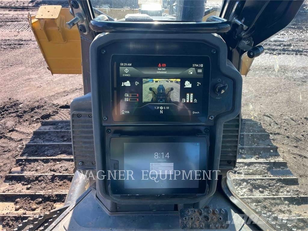 CAT D3 Crawler dozers