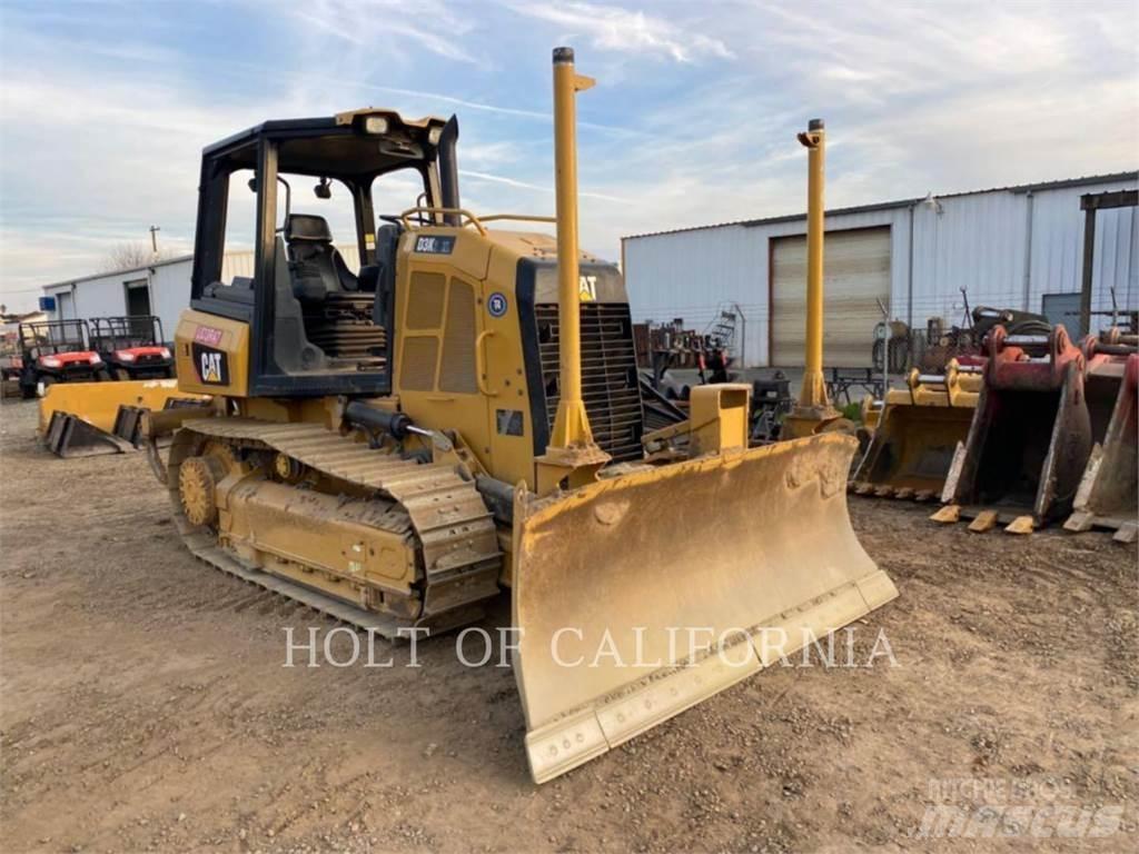 CAT D3K2 Crawler dozers