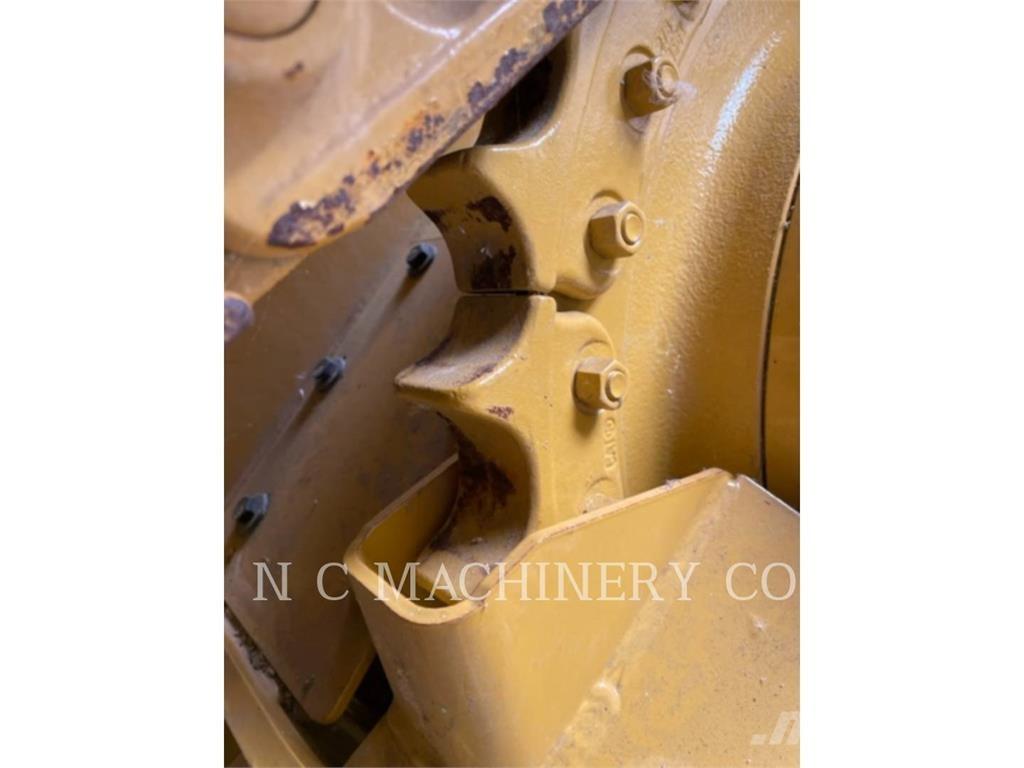 CAT D3K2 XLCB Crawler dozers