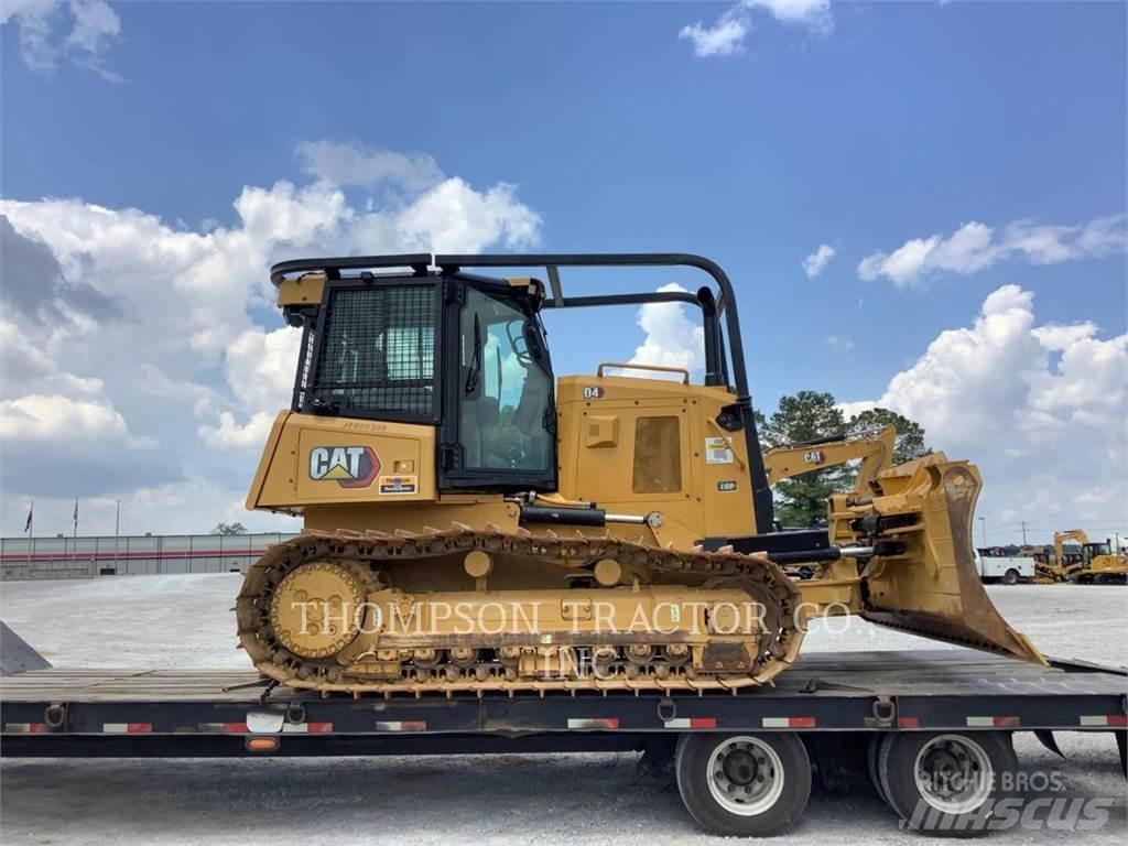 CAT D4 Crawler dozers
