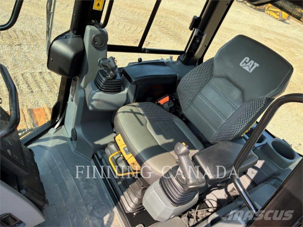 CAT D4-16 LGP Crawler dozers