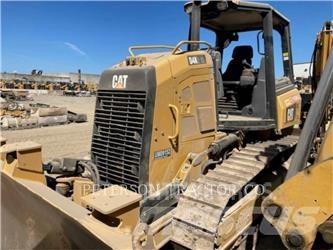 CAT D4K2 Crawler dozers