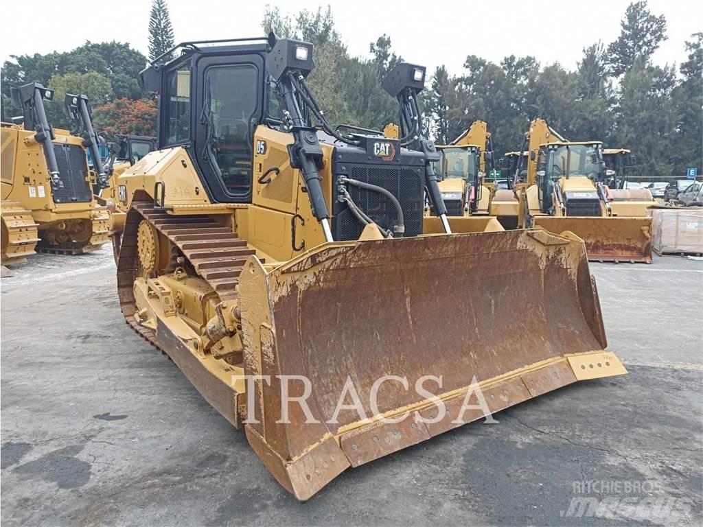 CAT D5 Crawler dozers