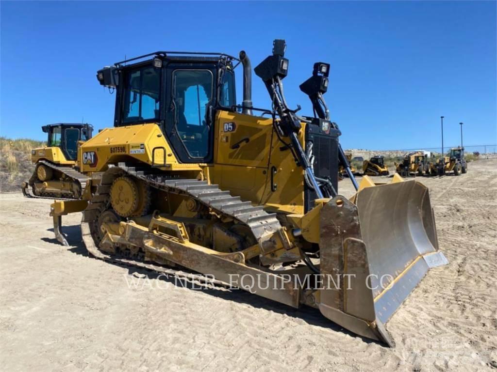 CAT D5 Crawler dozers