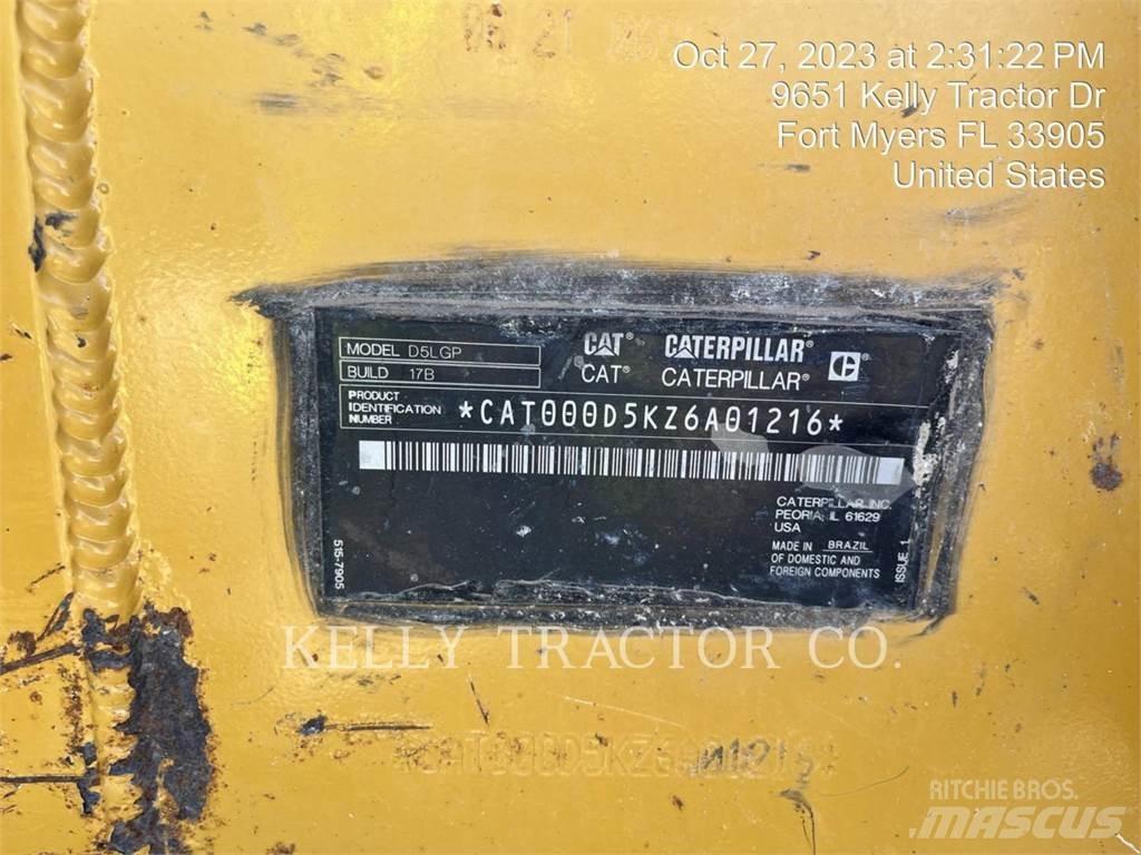CAT D5 Crawler dozers