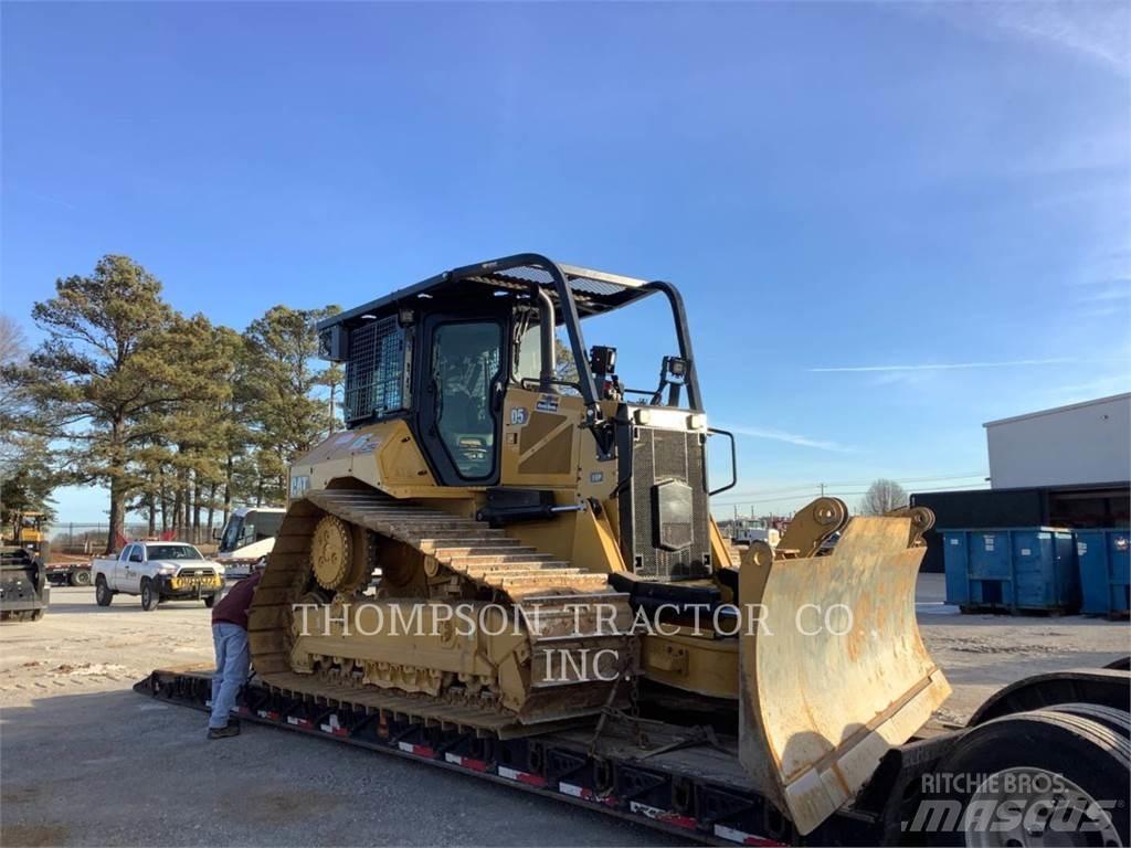 CAT D5 Crawler dozers