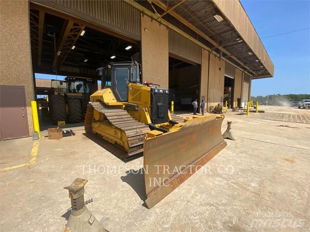 CAT D5 Crawler dozers