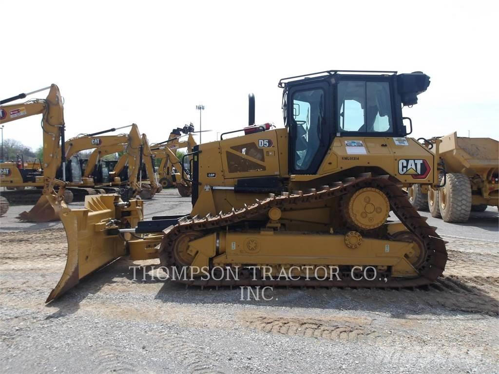CAT D5 Crawler dozers