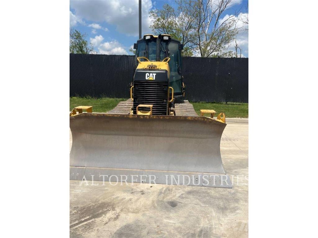 CAT D5K2 XL Crawler dozers