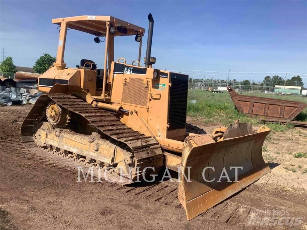 CAT D5ML Crawler dozers