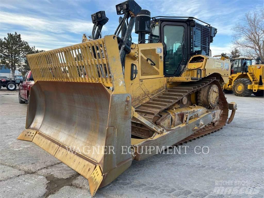 CAT D6 Crawler dozers