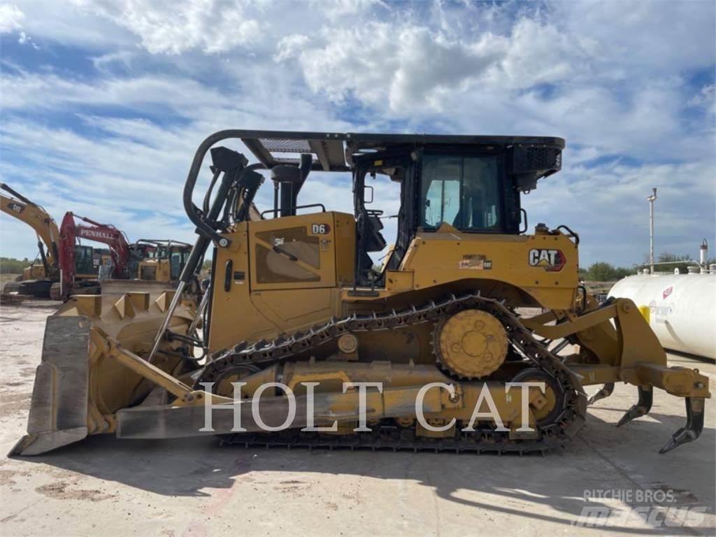 CAT D6 Crawler dozers