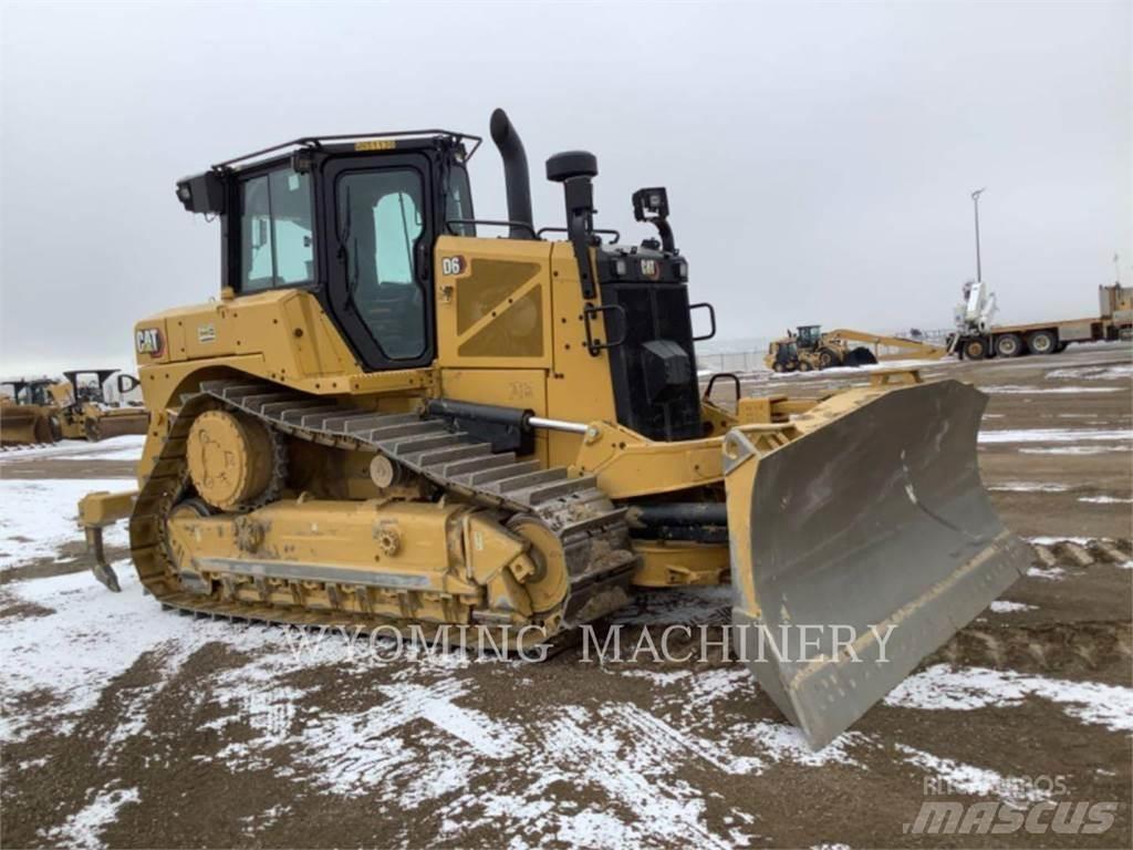 CAT D6 Crawler dozers