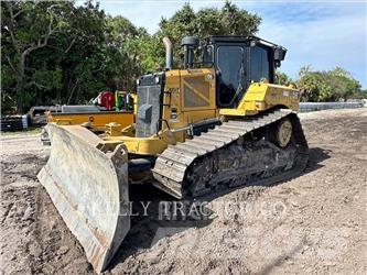 CAT D6 Crawler dozers