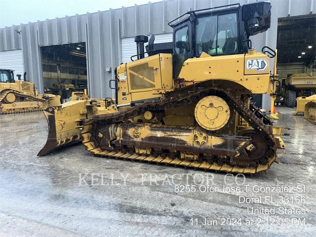 CAT D6 Crawler dozers