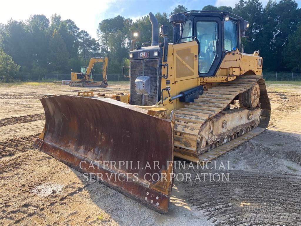 CAT D6 Crawler dozers