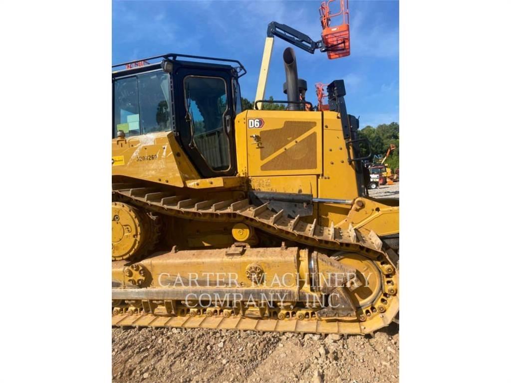 CAT D6 Crawler dozers