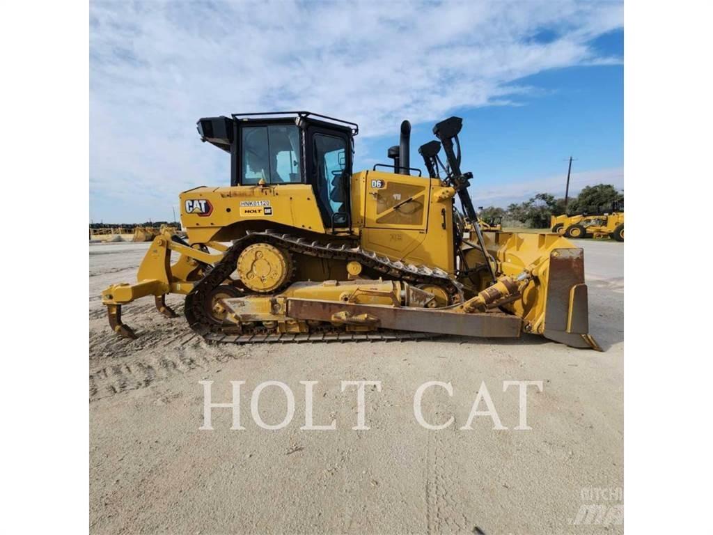 CAT D6 Crawler dozers