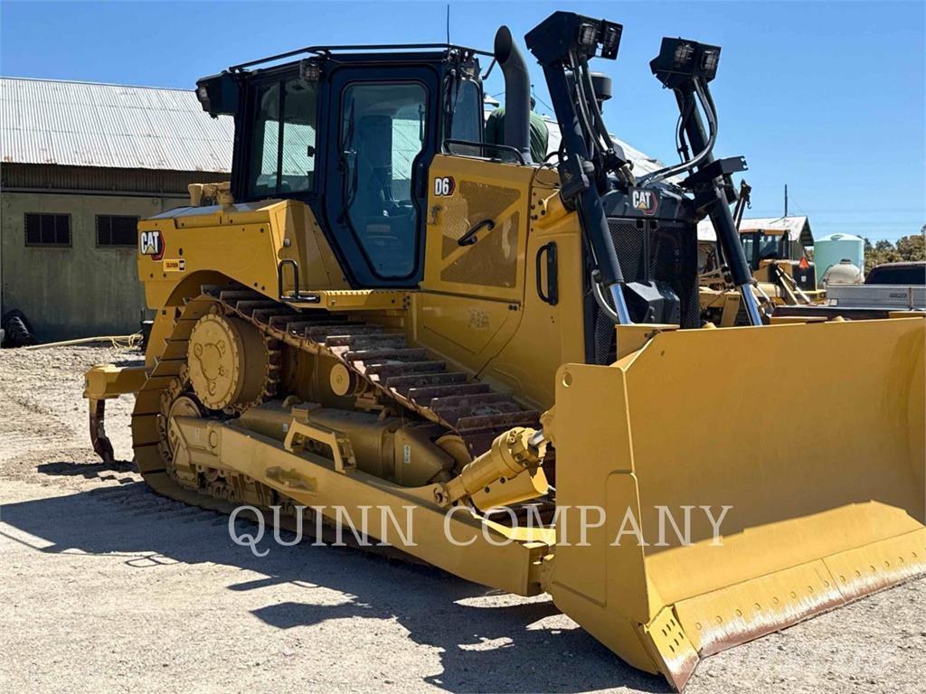 CAT D6 Crawler dozers