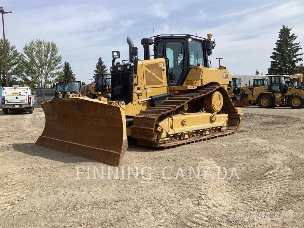 CAT D6-20 Crawler dozers