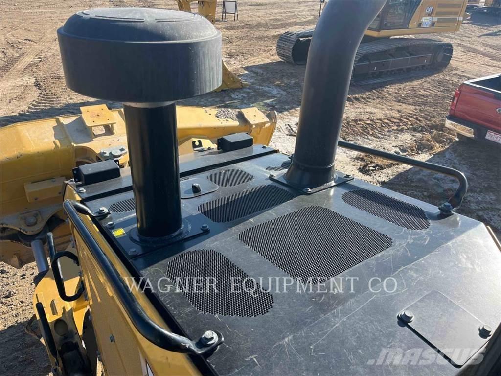 CAT D6 VP Crawler dozers