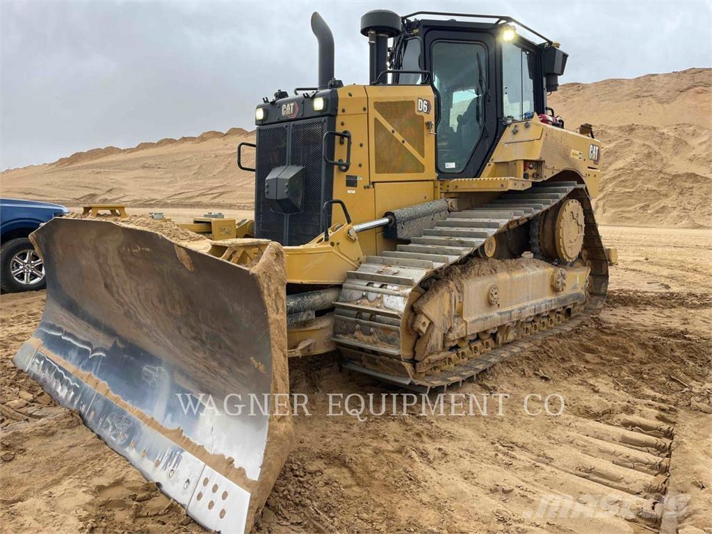CAT D6 VP Crawler dozers