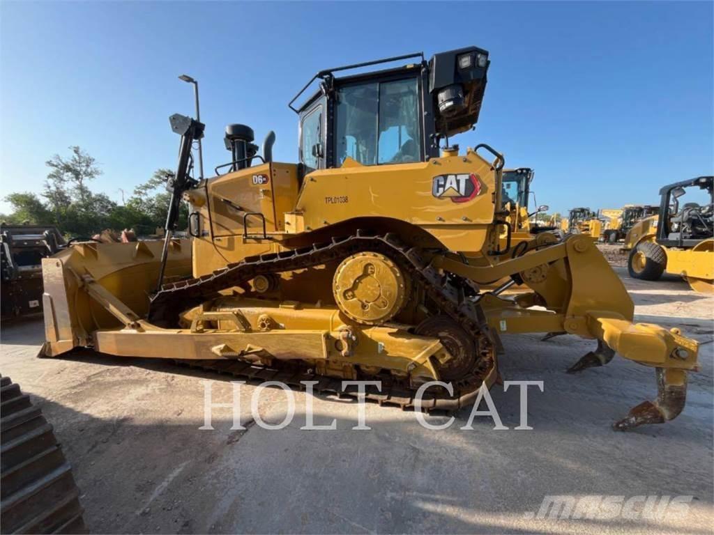CAT D6 XE Crawler dozers