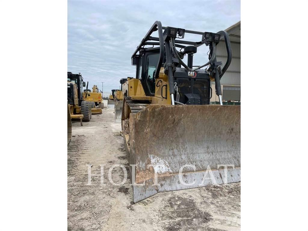 CAT D6 XE Crawler dozers
