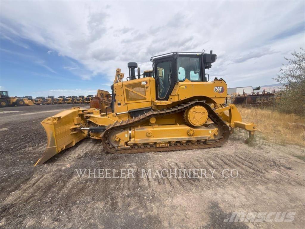 CAT D6 XL VP Crawler dozers